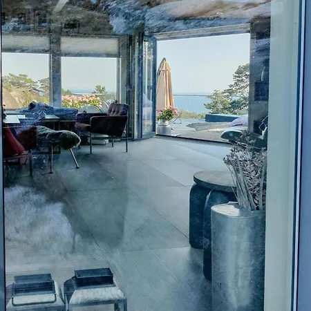 Modern On Rock At Prázdninový dům