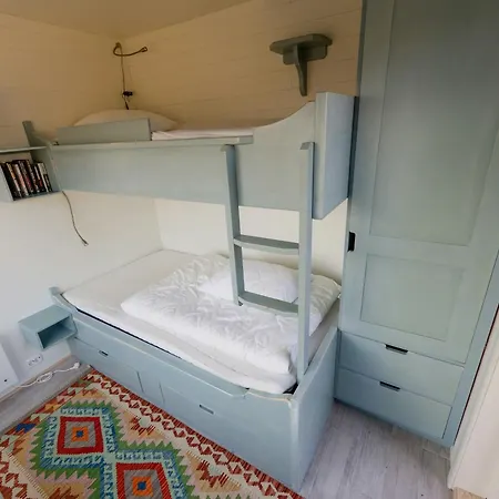 Modern On Rock At Prázdninový dům *