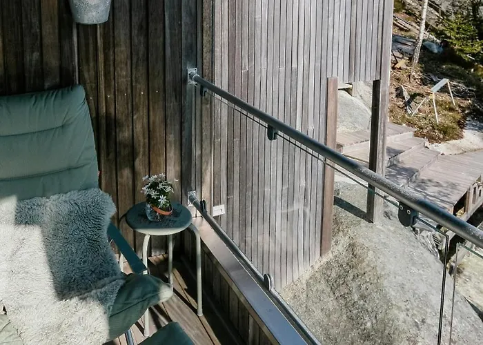 Modern On Rock At *